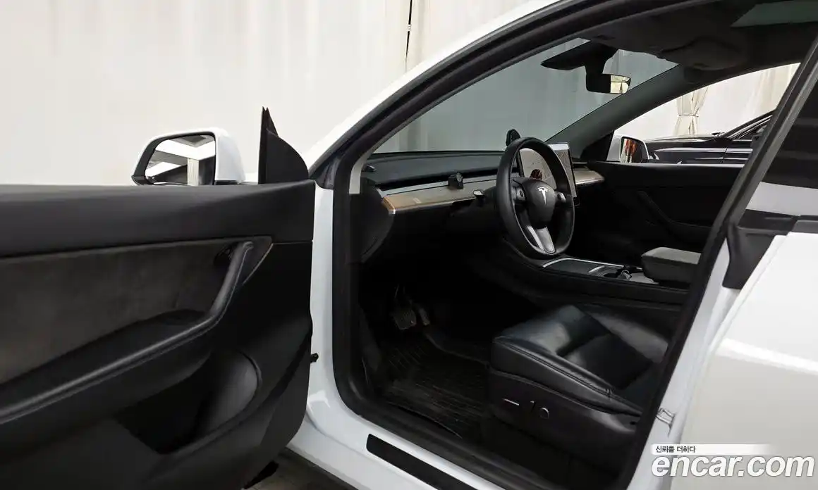 Tesla Model Y 2021 0.2 автомат (гидро), фото 10 Tesla Model Y 2021 0.2 автомат (гидро), фото 10