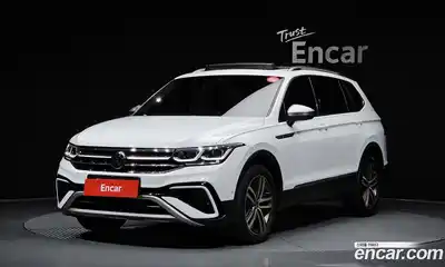 Volkswagen Tiguan, 2022, 21 688 км