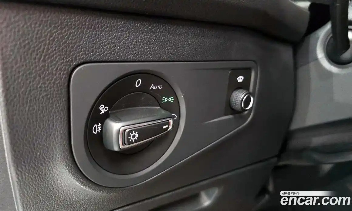 Volkswagen Tiguan 2022 2.0 автомат (гидро), фото 29