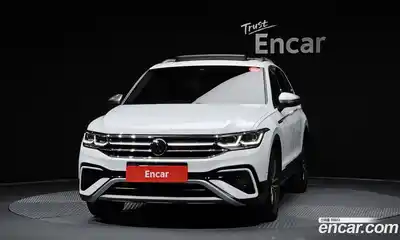 Volkswagen Tiguan 2022 2.0 автомат (гидро), миниатюра 3
