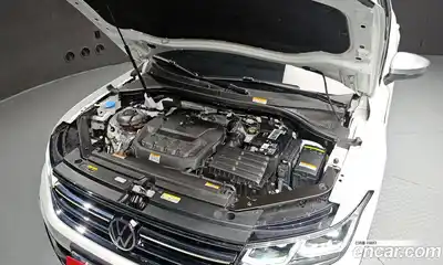 Volkswagen Tiguan 2022 2.0 автомат (гидро), миниатюра 6