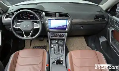 Volkswagen Tiguan 2022 2.0 автомат (гидро), миниатюра 10