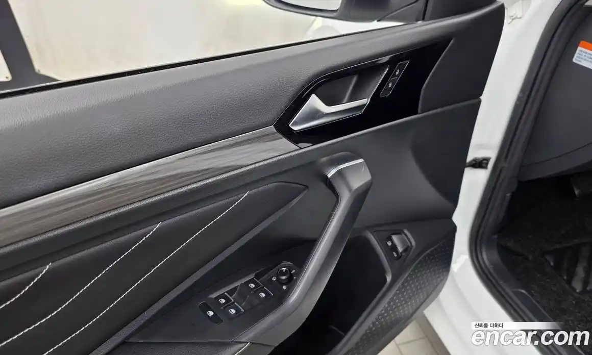 Volkswagen Jetta 2023 1.5 автомат (гидро), фото 30