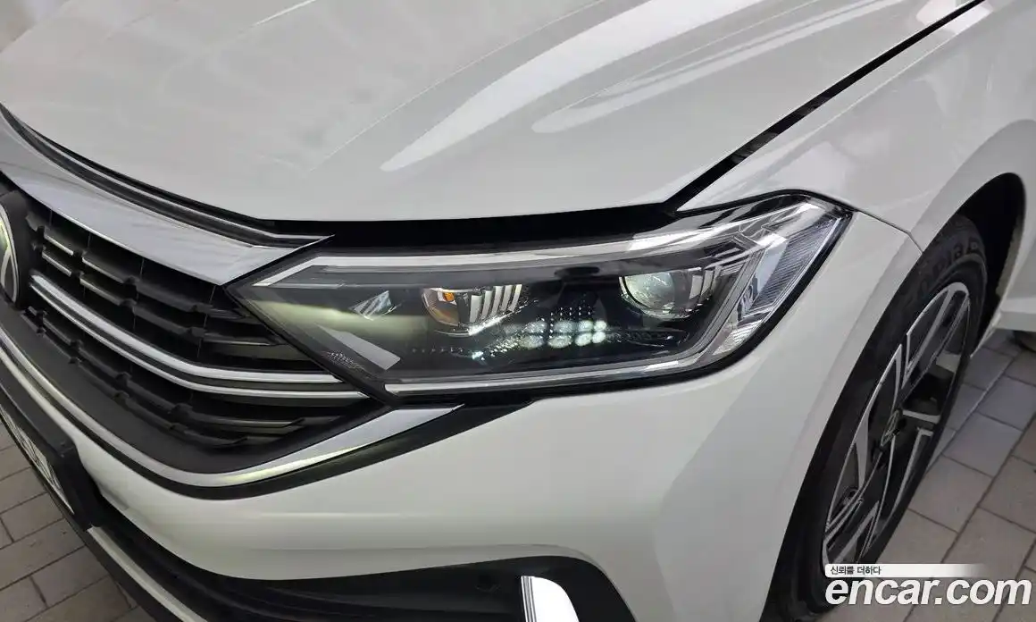 Volkswagen Jetta 2023 1.5 автомат (гидро), фото 8