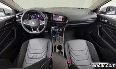 Volkswagen Jetta 2023 1.5 автомат (гидро), миниатюра 10