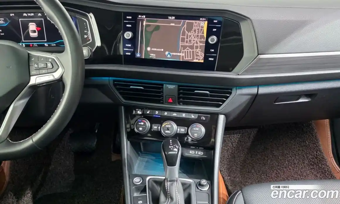 Volkswagen Jetta 2023 1.5 автомат (гидро), фото 20