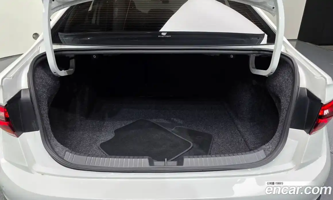 Volkswagen Jetta 2023 1.5 автомат (гидро), фото 26