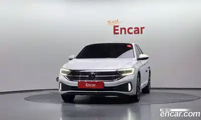 Volkswagen Jetta 2023 1.5 автомат (гидро), миниатюра 3