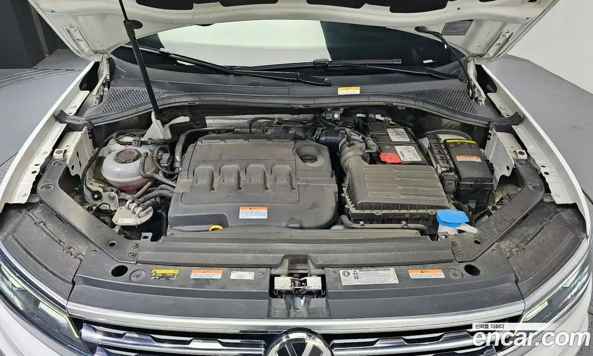 Volkswagen Tiguan 2019 2.0 автомат (гидро), фото 6