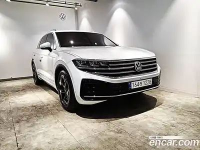 Volkswagen Touareg, 2024, 41 066 км