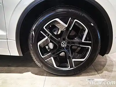 Volkswagen Touareg 2024 3.0 автомат (гидро), миниатюра 5