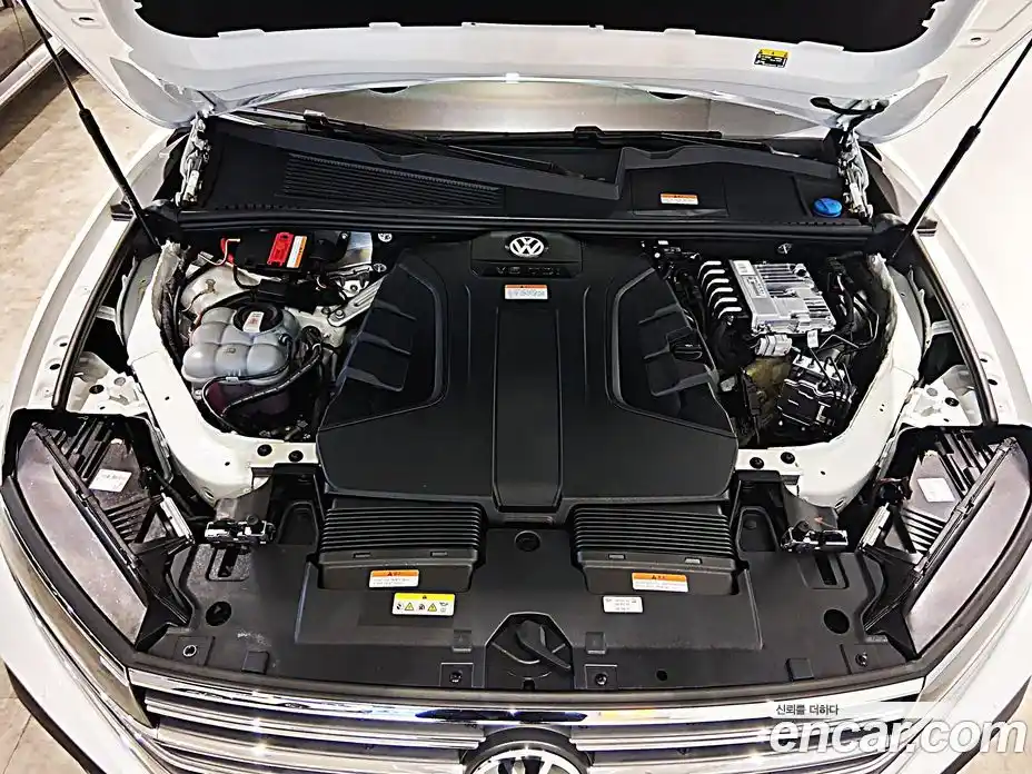 Volkswagen Touareg 2024 3.0 автомат (гидро), фото 6