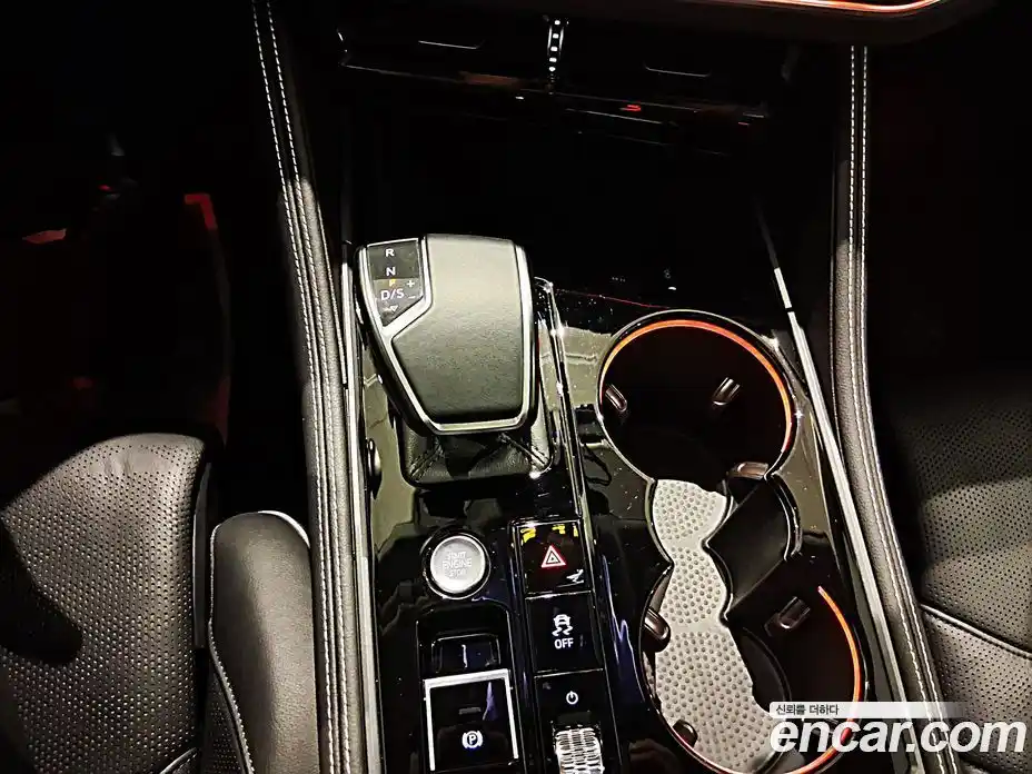 Volkswagen Touareg 2024 3.0 автомат (гидро), фото 8