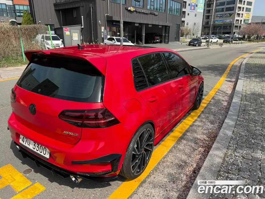 Volkswagen Golf 2016 2.0 автомат (гидро), фото 5