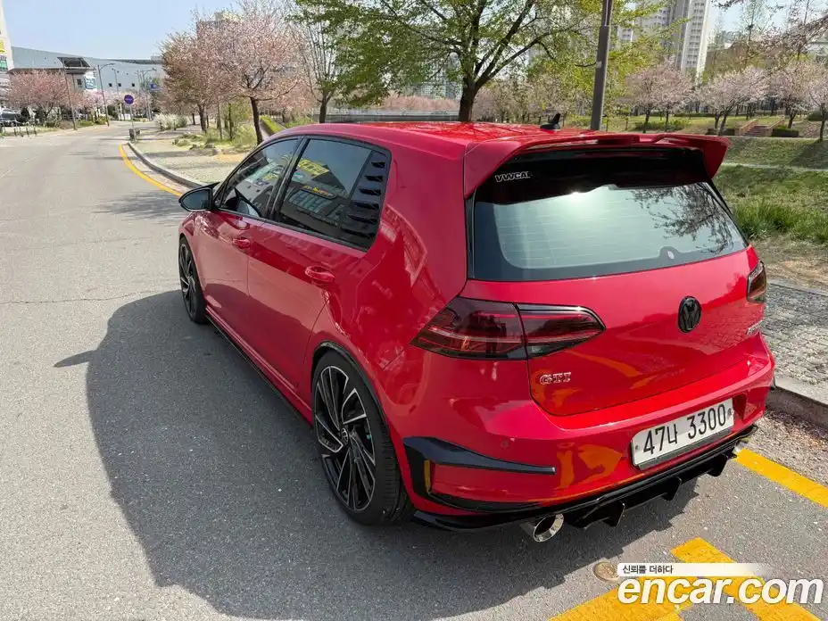 Volkswagen Golf 2016 2.0 автомат (гидро), фото 6