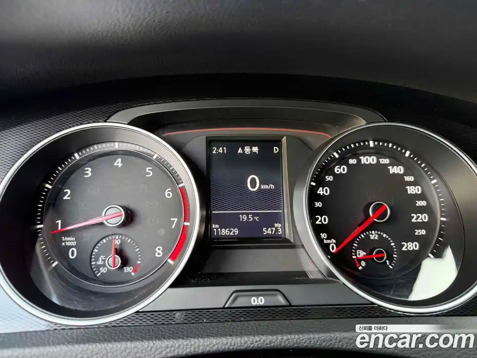 Volkswagen Golf 2016 2.0 автомат (гидро), фото 8
