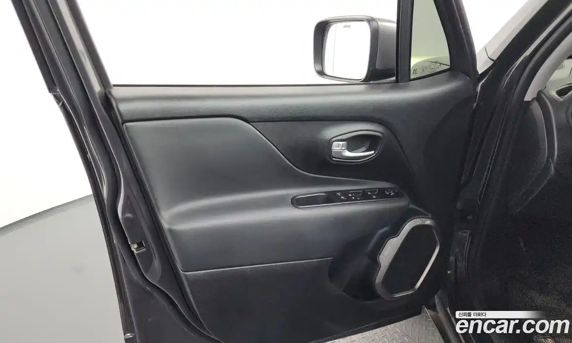 Jeep Renegade 2020 2.4 автомат (гидро), фото 14