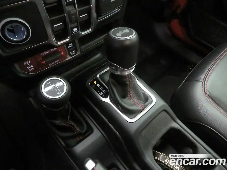 Jeep Wrangler 2021 2.0 автомат (гидро), фото 11