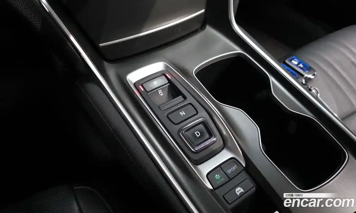 Honda Accord 2019 2.0 автомат (гидро), фото 11