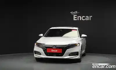 Honda Accord 2019 2.0 автомат (гидро), миниатюра 2