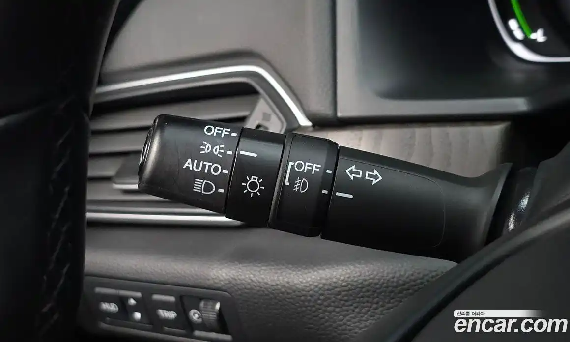 Honda Accord 2019 2.0 автомат (гидро), фото 27