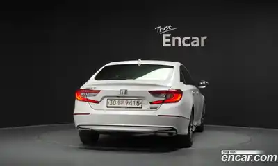 Honda Accord 2019 2.0 автомат (гидро), миниатюра 3