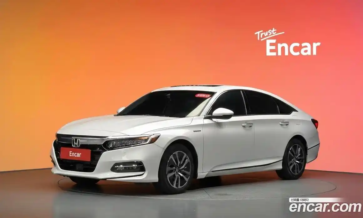 Honda Accord 2019 2.0 автомат (гидро), фото 33