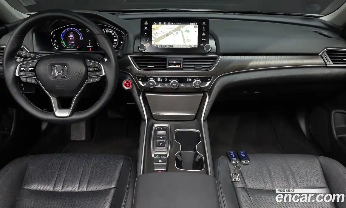 Honda Accord 2019 2.0 автомат (гидро), фото 9