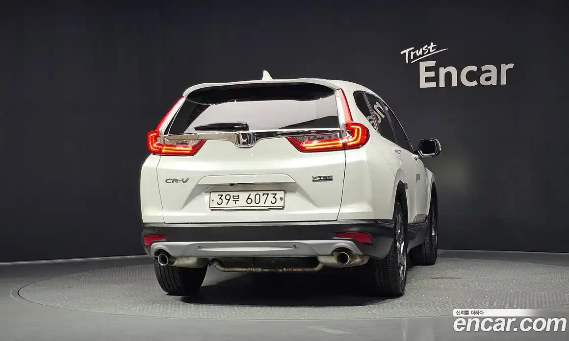 Honda CR-V 2019 1.5 автомат (гидро), фото 4