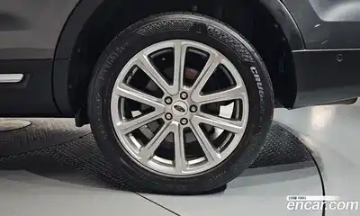 Ford Explorer 2015 2.3 автомат (гидро), миниатюра 6