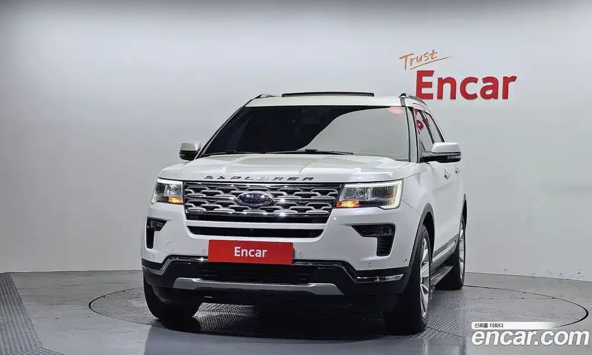 Ford Explorer 2019 2.3 автомат (гидро), фото 3