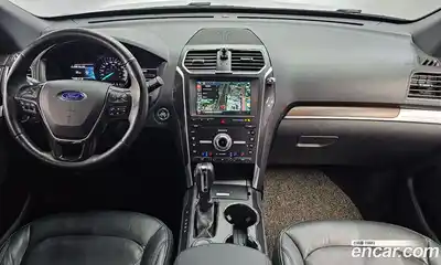 Ford Explorer 2019 2.3 автомат (гидро), миниатюра 7
