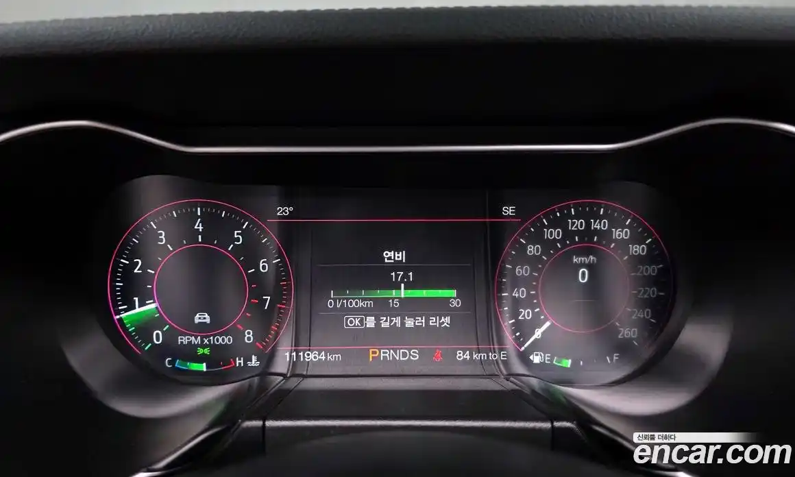 Ford Mustang 2018 2.3 автомат (гидро), фото 11