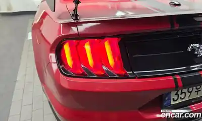 Ford Mustang 2018 2.3 автомат (гидро), миниатюра 9