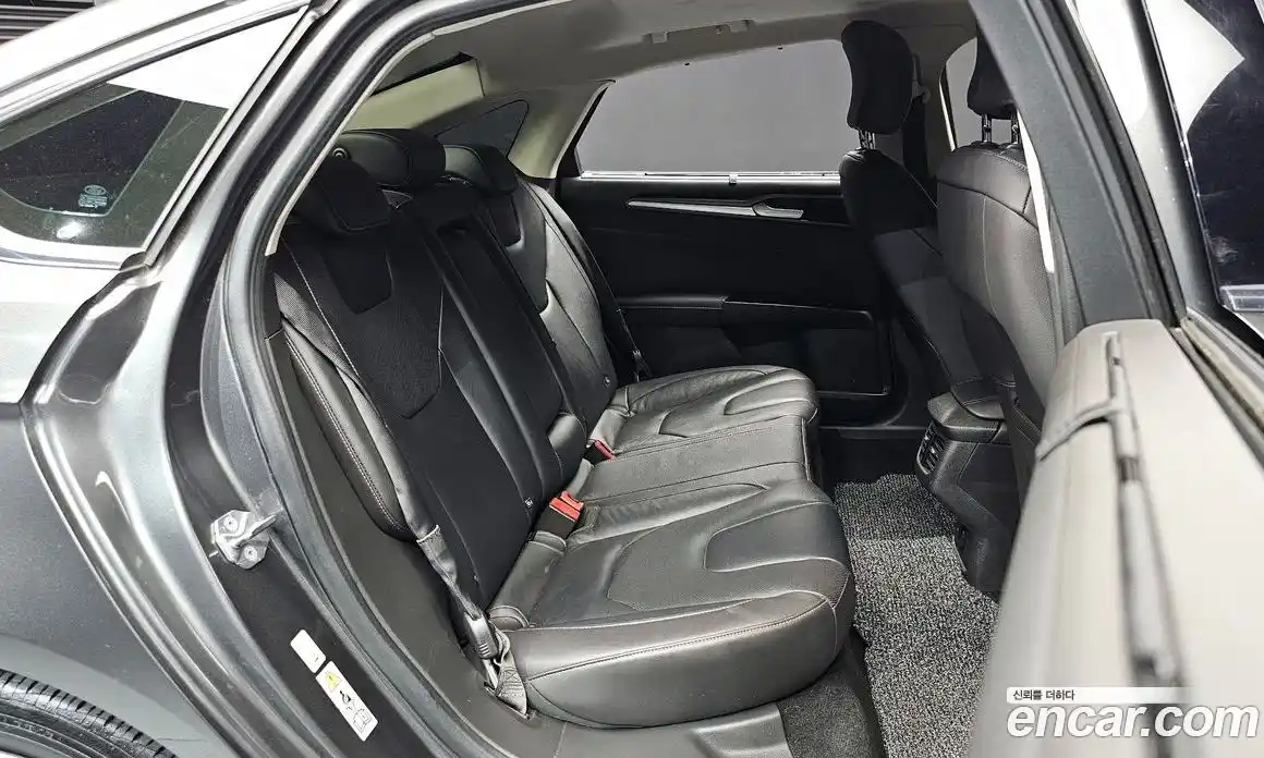 Ford Mondeo 2016 2.0 автомат (гидро), фото 11