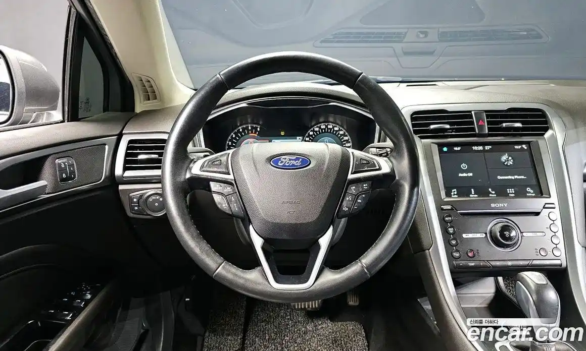 Ford Mondeo 2016 2.0 автомат (гидро), фото 12