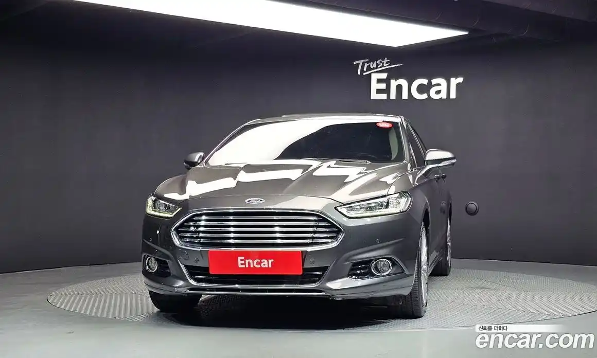 Ford Mondeo 2016 2.0 автомат (гидро), фото 3