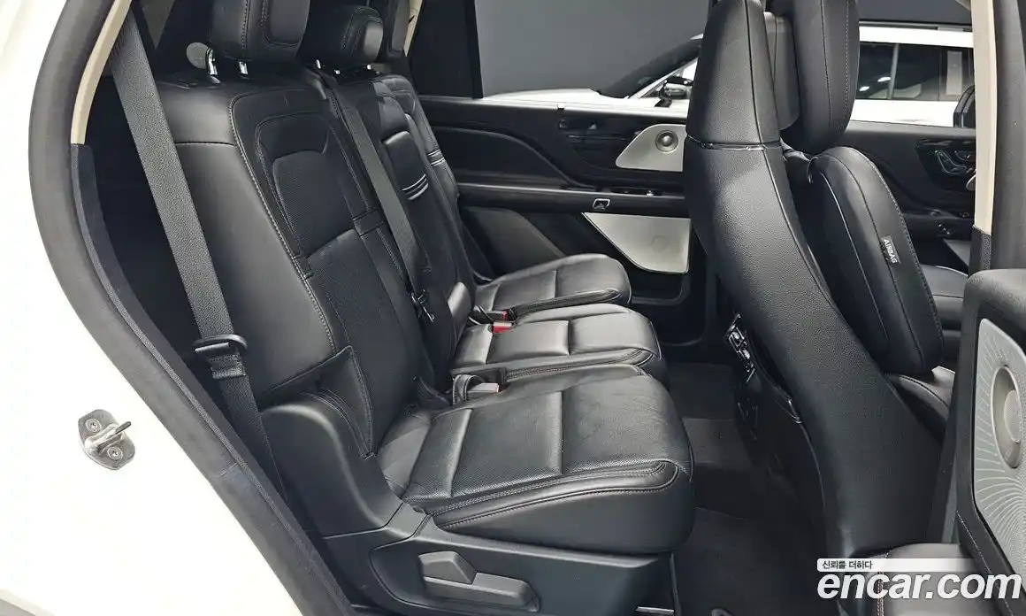 Lincoln Aviator 2021 3.0 автомат (гидро), фото 11 Lincoln Aviator 2021 3.0 автомат (гидро), фото 11