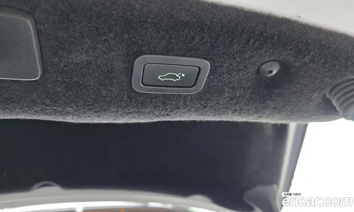 Jaguar XF 2017 2.0 автомат (гидро), фото 34 Jaguar XF 2017 2.0 автомат (гидро), фото 34