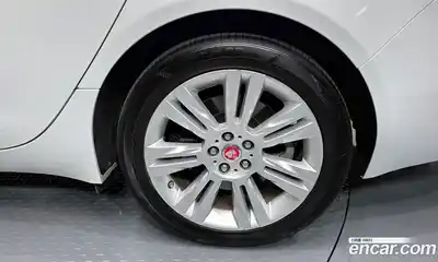 Jaguar XF 2017 2.0 автомат (гидро), миниатюра 7 Jaguar XF 2017 2.0 автомат (гидро), миниатюра 7