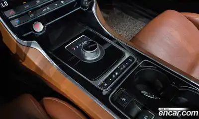 Jaguar XE 2016 2.0 автомат (гидро), миниатюра 9 Jaguar XE 2016 2.0 автомат (гидро), миниатюра 9