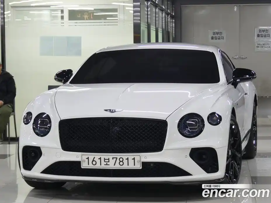 Bentley Continental 2023 4.0 автомат (гидро), фото 1 Bentley Continental 2023 4.0 автомат (гидро), фото 1