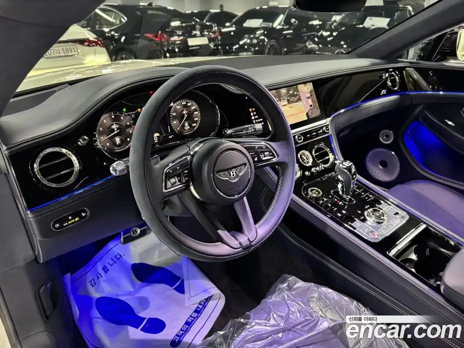 Bentley Continental 2023 4.0 автомат (гидро), фото 4 Bentley Continental 2023 4.0 автомат (гидро), фото 4