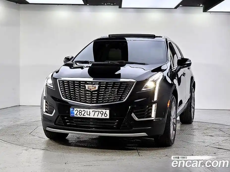 Cadillac XT5 2023 3.6 автомат (гидро), фото 3 Cadillac XT5 2023 3.6 автомат (гидро), фото 3