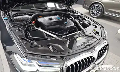 BMW 5 серия 2023 2.0 автомат (гидро), миниатюра 5