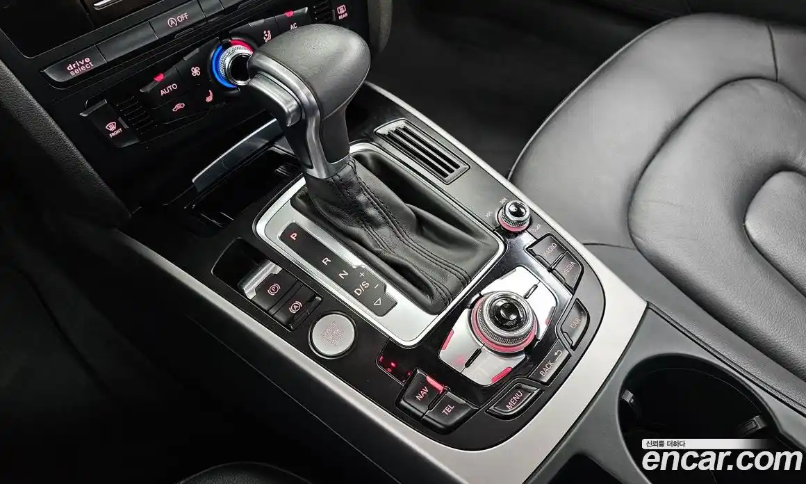 Audi A4 2013 2.0 автомат (гидро), фото 9