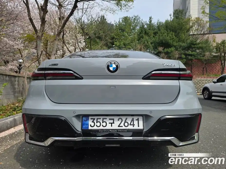 BMW 7 серия 2025 3.0 автомат (гидро), фото 17