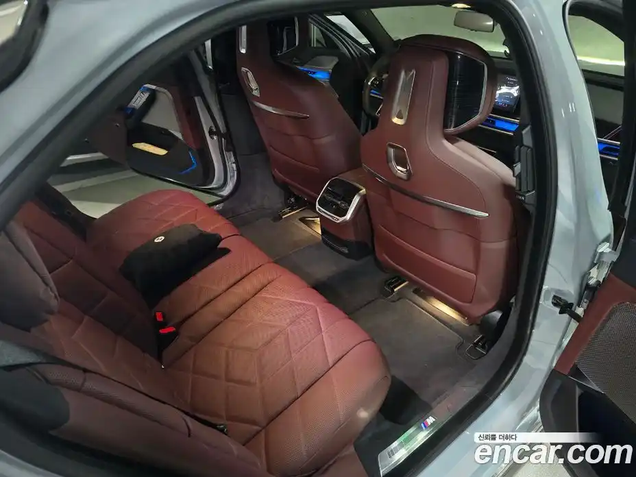 BMW 7 серия 2025 3.0 автомат (гидро), фото 20