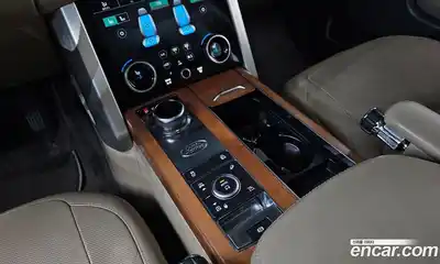 Land Rover Range Rover 2018 4.4 автомат (гидро), миниатюра 9