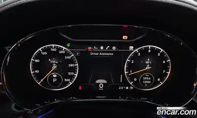 Bentley Continental 2023 4.0 автомат (гидро), миниатюра 8